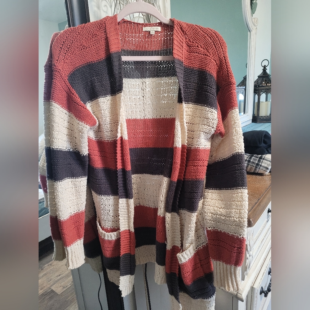 CARDIGAN🌺 - Picture 2 of 3